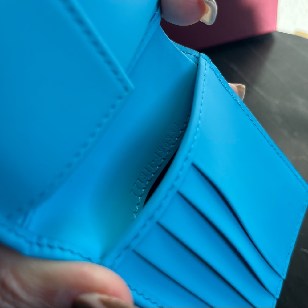 NEW Gucci GG Mens Rubber Effect Bi-fold Wallet - Blue - Picture 3 of 14